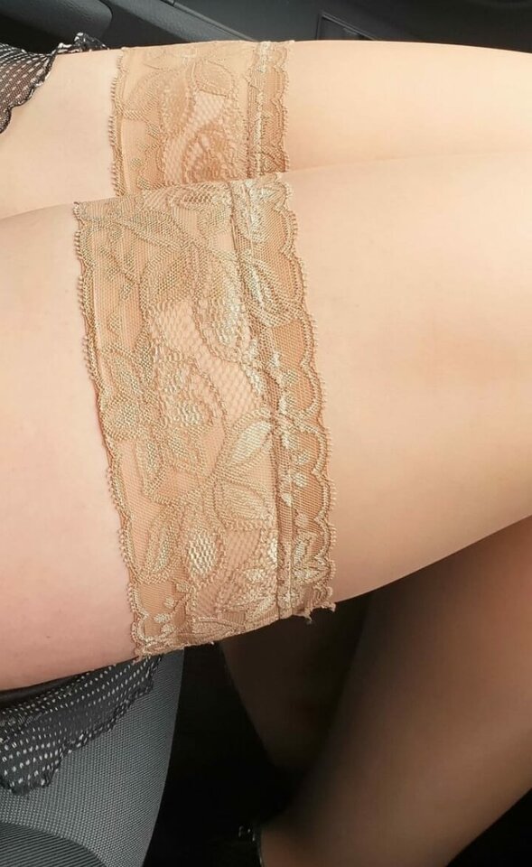 noginoginogi.jpg - NylonowaFantazja