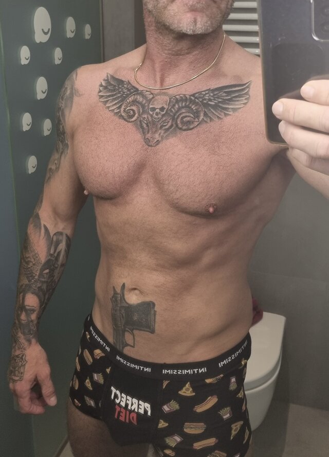 RealDamian