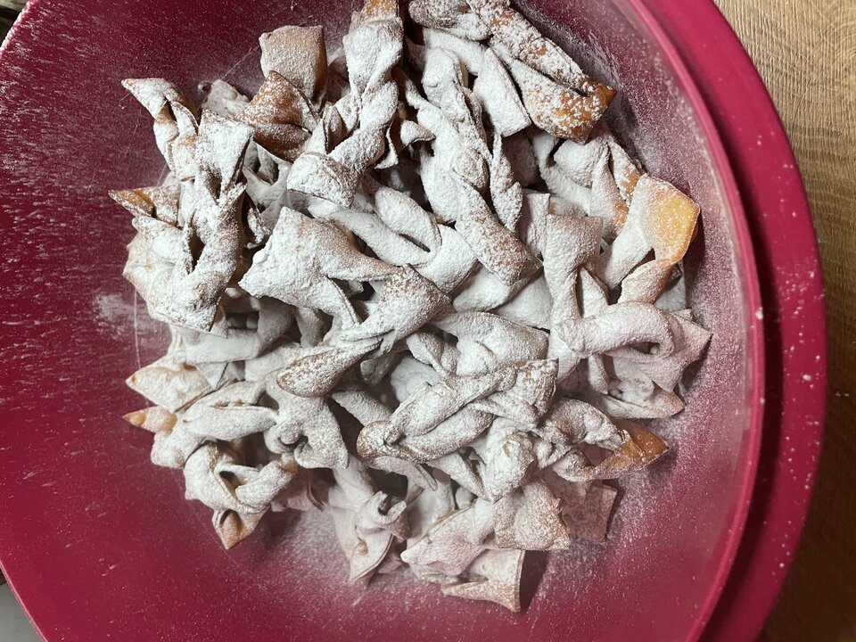 1A6729F6-D09E-4209-950E-D0DE46D6EFF0.jpeg - sredni39