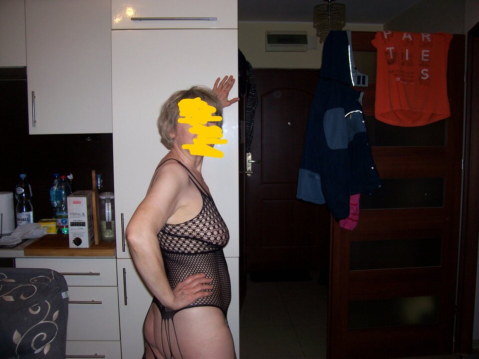 100_2227 (2).jpg - 0my0