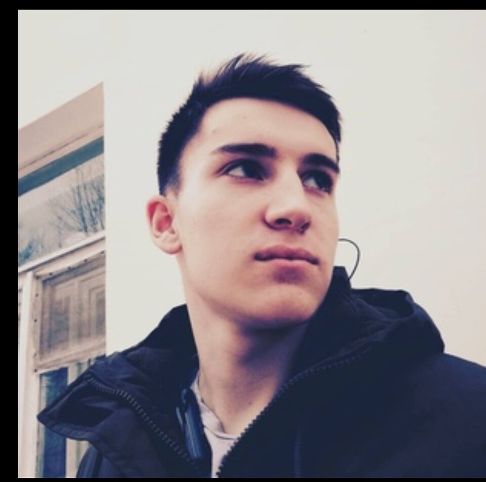 SmartSelect_20230217_031607_Chrome.jpg - lifeforgun97