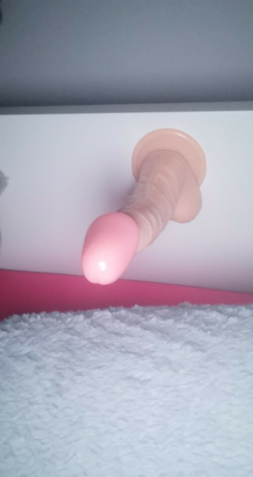 58bfe0d3-3728-4627-9664-e691fb653a1fphoto.jpeg - black35j