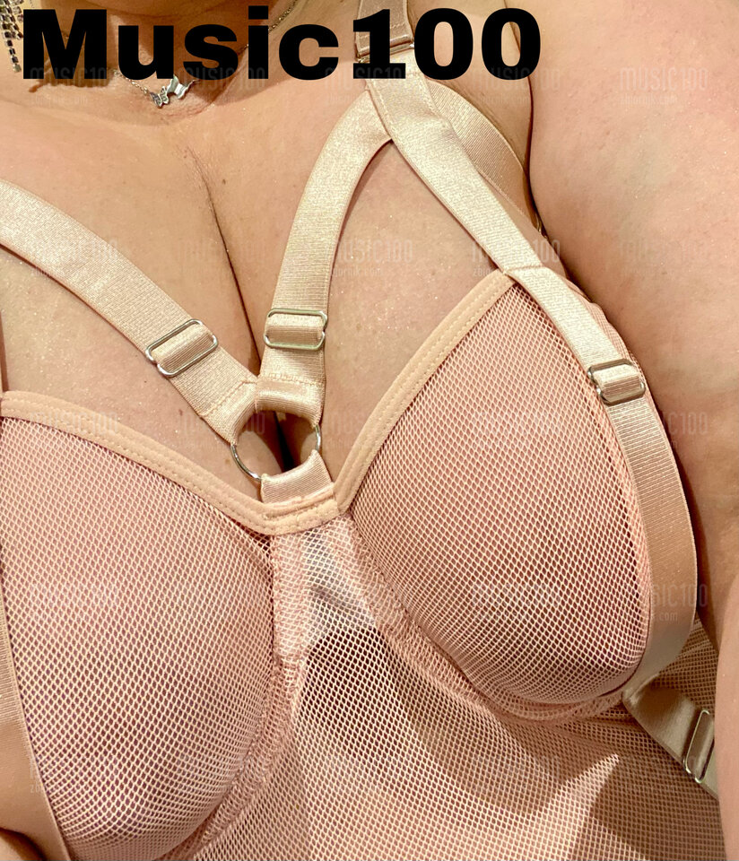 A1618E76-A6C6-4AD8-9201-FCE51C1CD818.jpeg - Music100