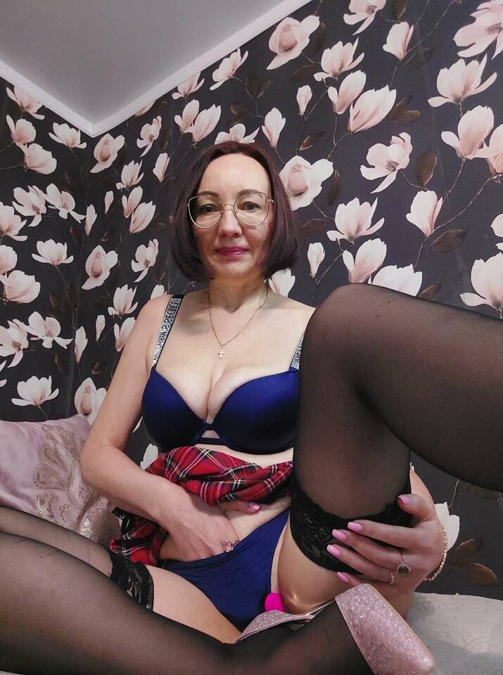 różowy... - poslusznasuka73