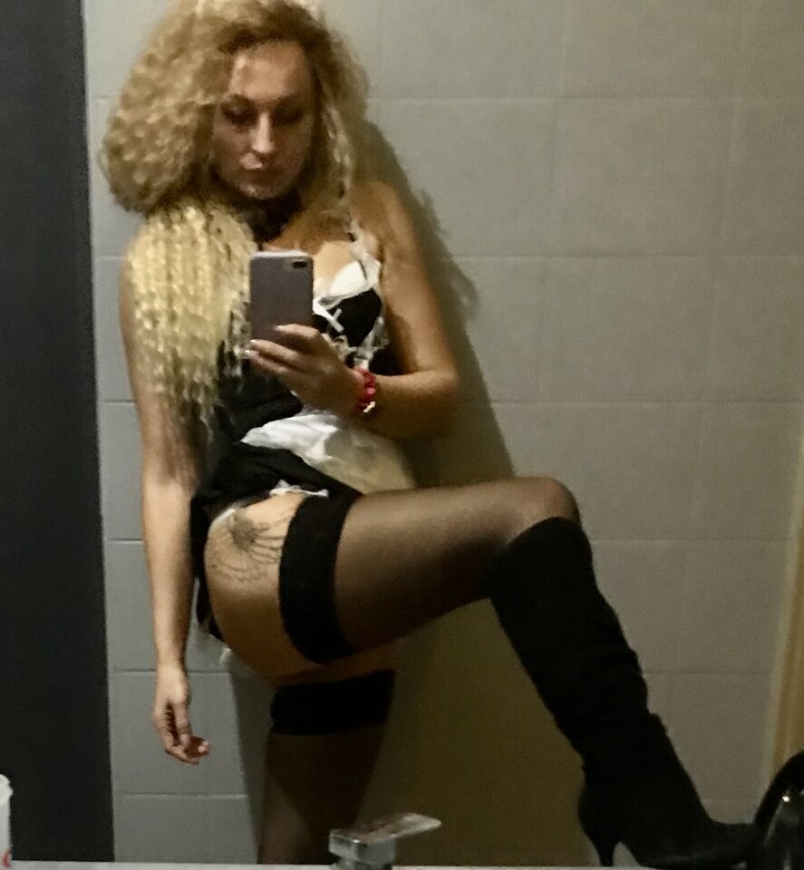 F415709B-56DC-4792-A03C-3268A1CD46E7.jpeg - YourBlackAngel