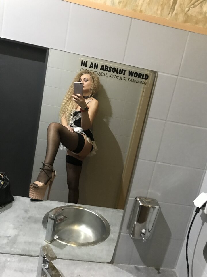 93C8DEDF-A6CE-45E4-9D5A-DA675CE08AEC.jpeg - YourBlackAngel