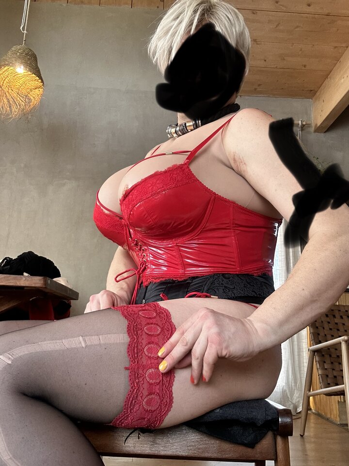 AEB38FFA-5A48-4657-B80A-AE879278A060.jpeg - uleglakrysia