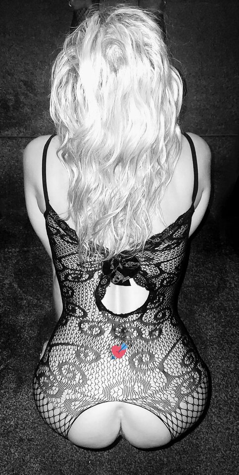 Polish_20230304_230357884.jpg - HotCouple76