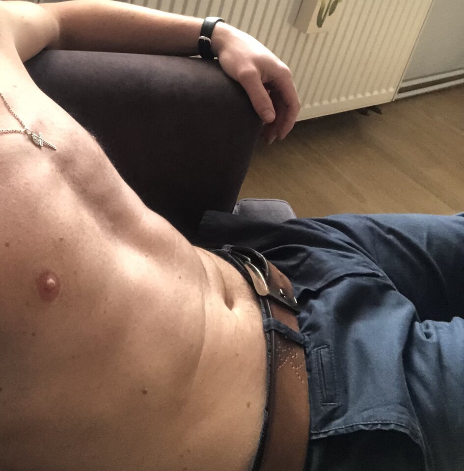 Popołudniowy relaks 🥰.Co byś dodała do tego relaksu? 😈 - mmissioo