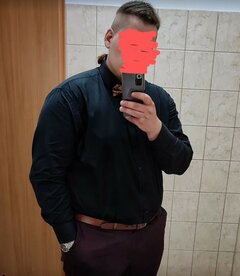 Screenshot_2023-02-24-19-59-44-545_com.tinder~2.jpg