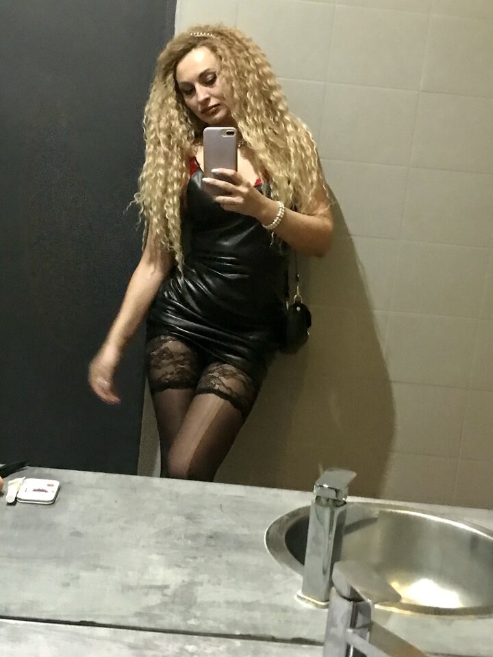 3A435BAF-F33C-4F6F-A18A-15648A5D284A.jpeg - YourBlackAngel