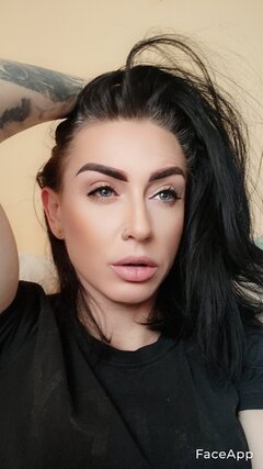 FaceApp_1678177396247.jpg