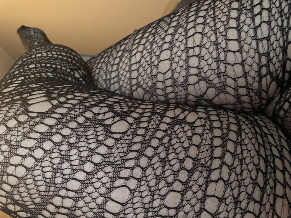 A96F74B6-78E5-4097-AB33-E14F4E5164BB.jpeg - Solgirl