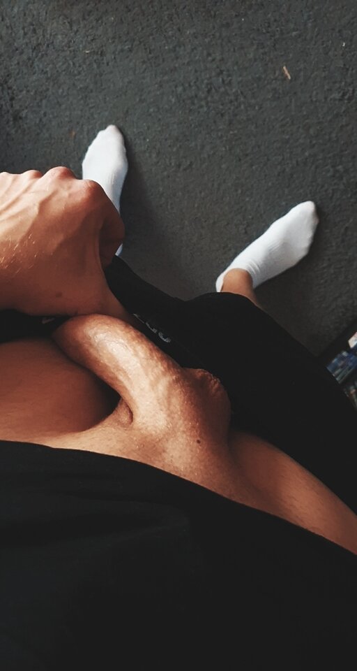 Snapchat-1064607928.jpg - hotboy325