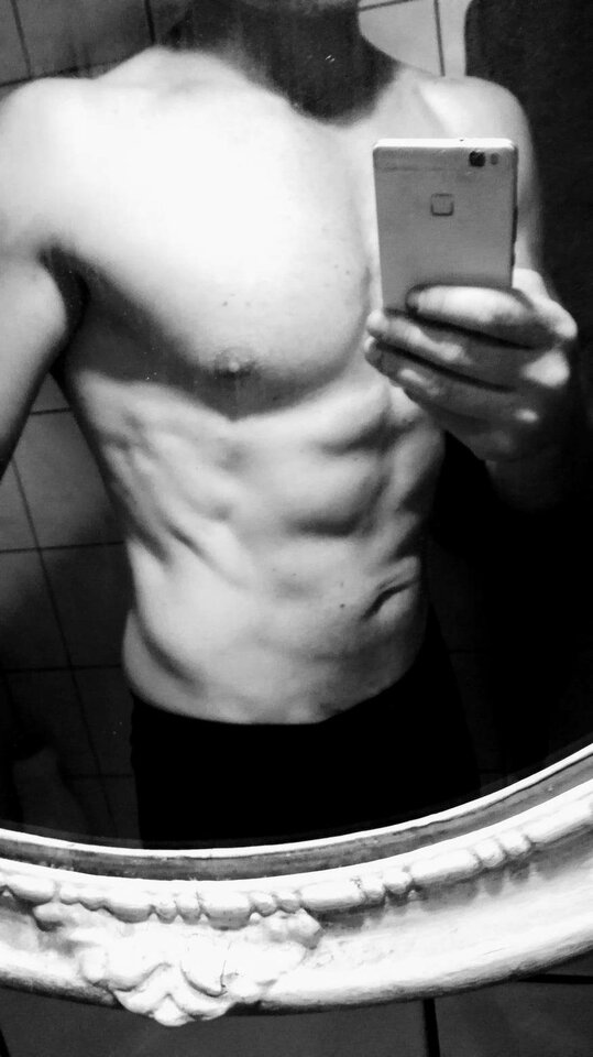 334529988_3069655533339444_909547810927427013_n.jpg - Qannon