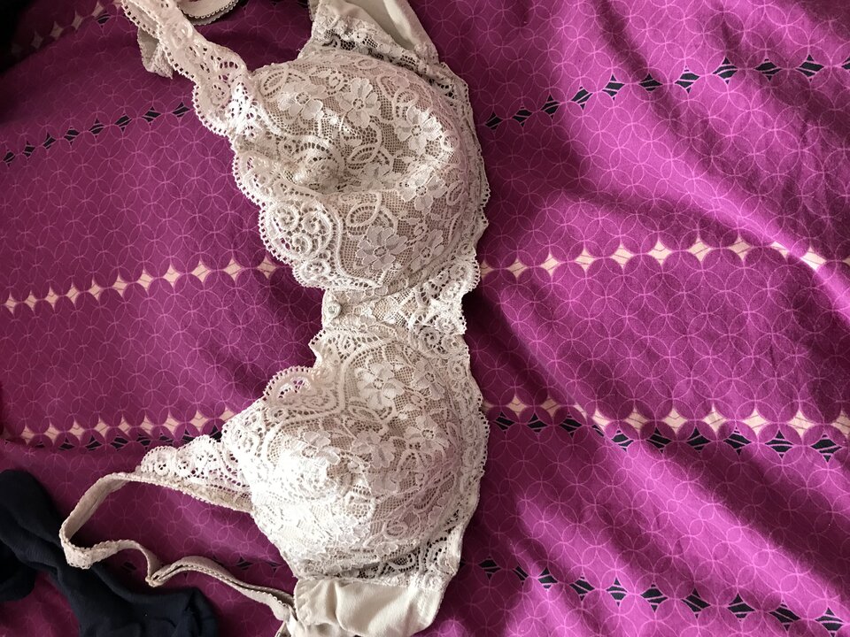 73152456-38E9-42C6-9093-6325FDD34100.jpeg - R76E75