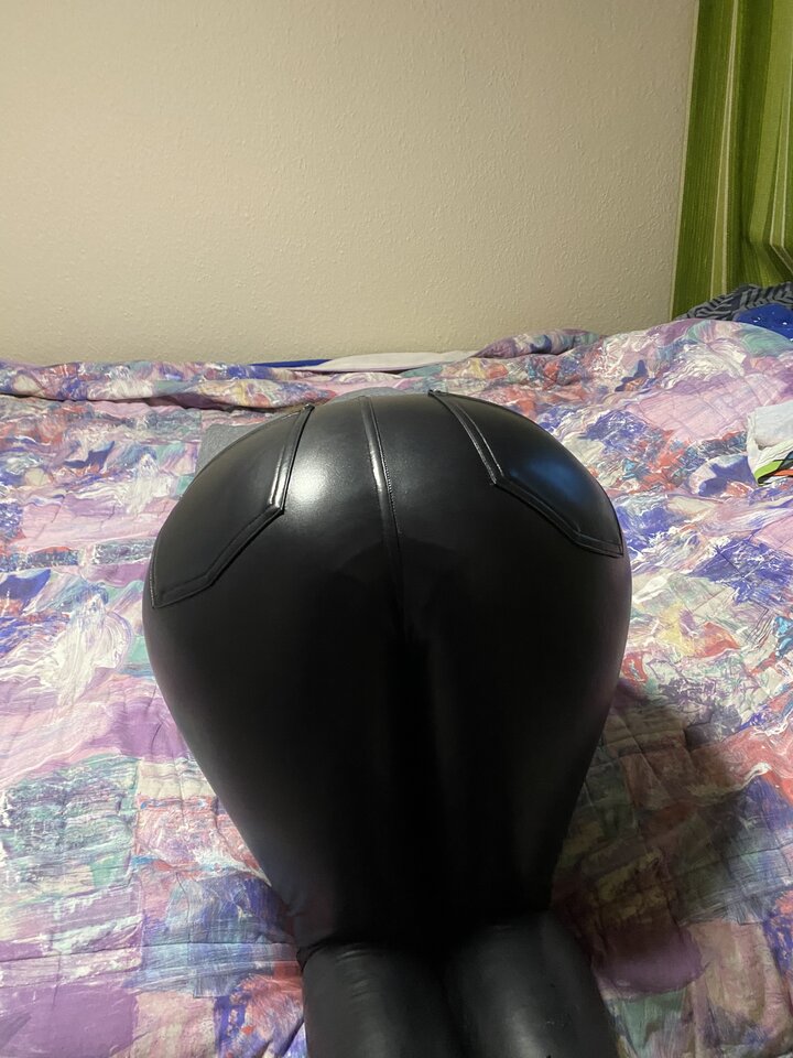 B0C4A960-3A93-42FE-9CBA-D19C75DFA0C4.jpeg - Ulegla4m1k