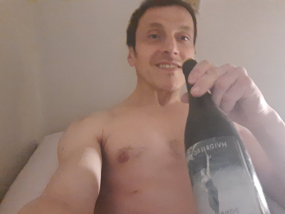 20230322_214808.jpg - AdamAmbro