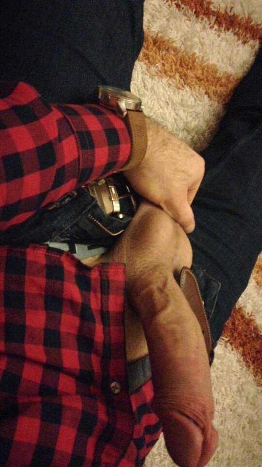 Snapchat-1574230019.jpg - zzaalloogguu