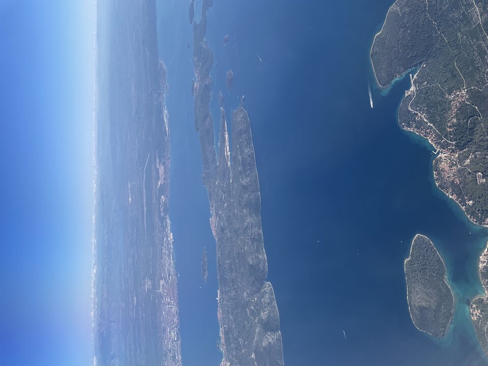 CAE7E8A2-0710-4B22-A809-B16913CE2760.jpeg - phodos66