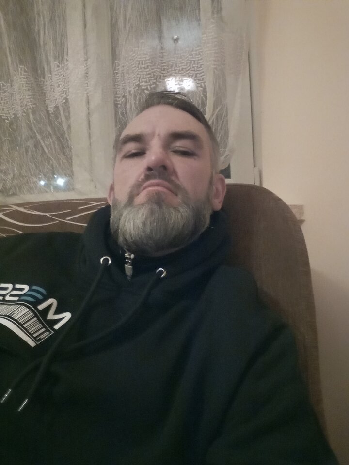 Czy znajdzie się pani lub para która przygarnie kropka 😁 - WaskoDaGama13