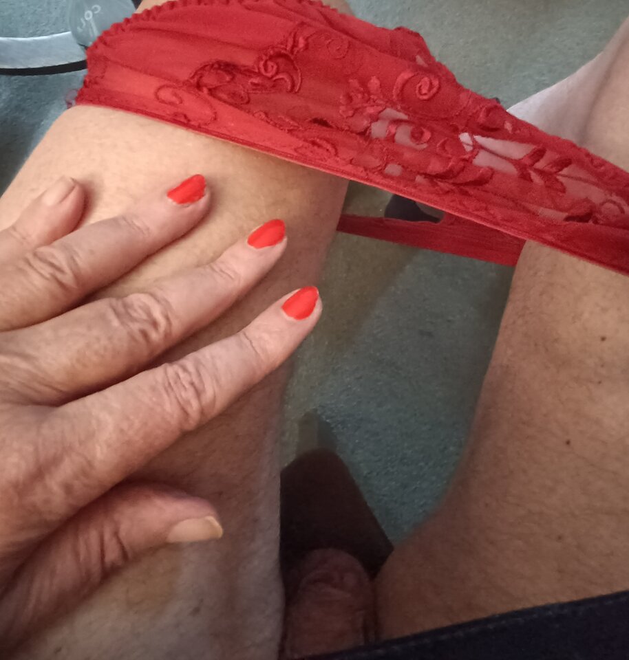 Założyć, a może zdjąć... - Gregorja