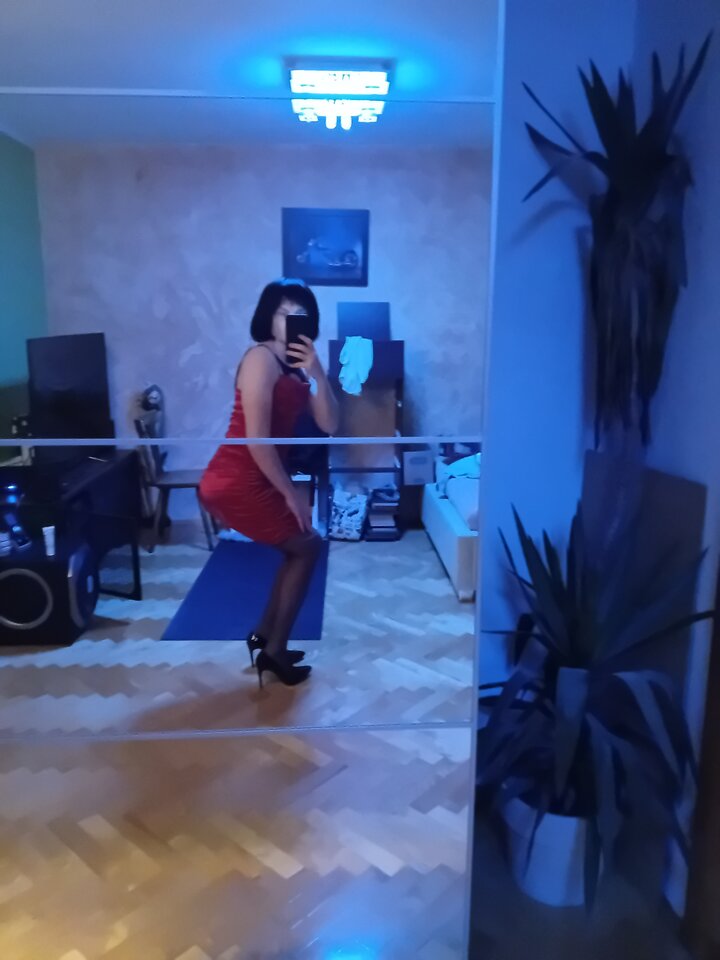 20230401_213852.jpg - sylviacrossdress