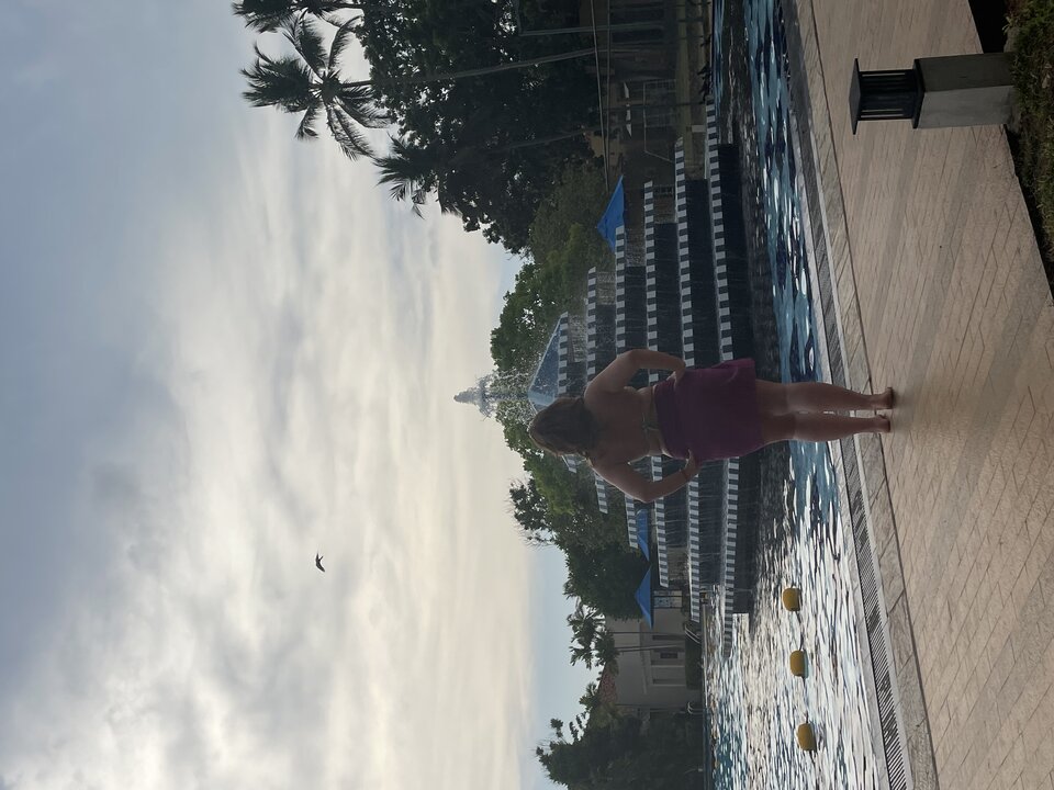 C6872452-088E-490C-B419-8BD68D3DB96D.jpeg - Solgirl