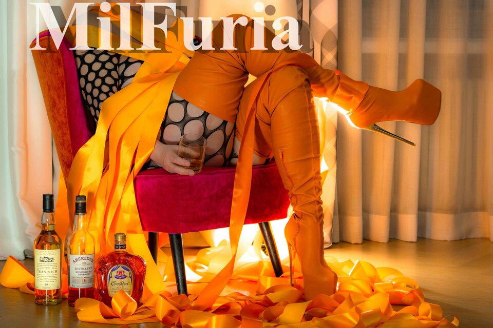 'Bandage_Orange'  MilFuriowa. Zabawa fotograficzna. Nowa. - milFuria