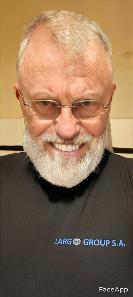 FaceApp_1675471940685.jpg - Pawelhalski