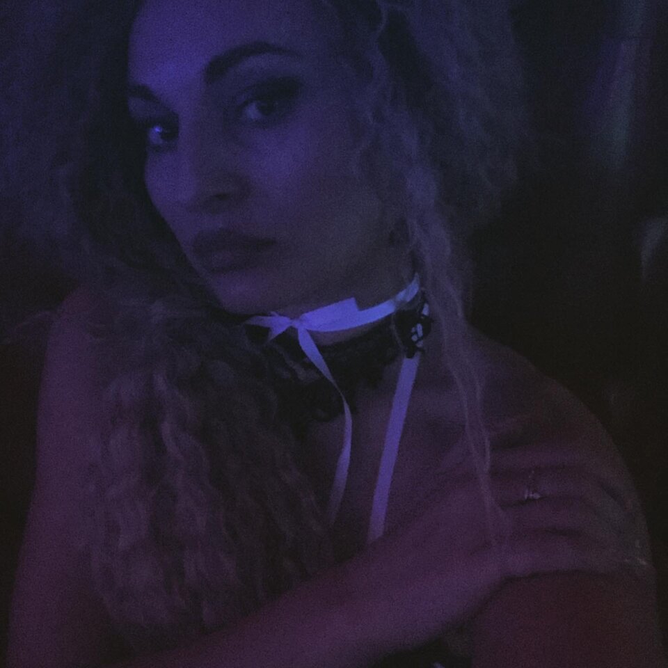 A219B1B8-FE5D-452D-AB8B-D7BC638C38D8.jpeg - YourBlackAngel