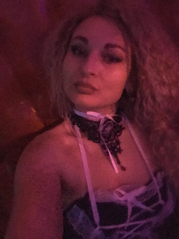 4B2417F6-2F37-4DB3-9F3F-9CF30A9F298A.jpeg - YourBlackAngel