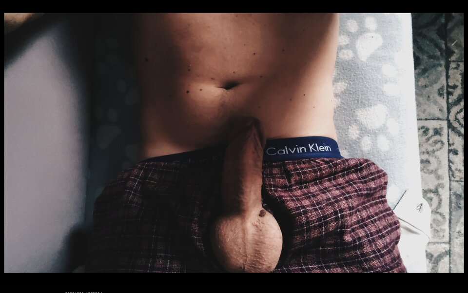 Screenshot_20230408-060604_Gallery.jpg - Freesz01