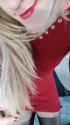 Witajcie , temat jest poważny , bo potrzebuje pomocy z perukami