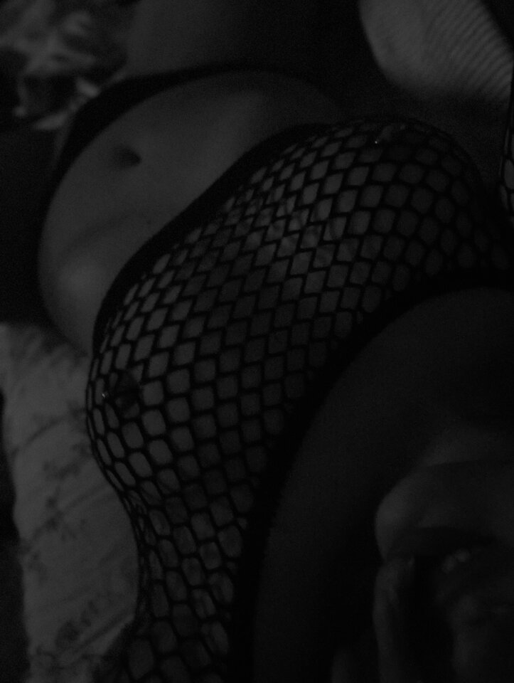 B7C10D89-0B32-41CE-8C7C-E8794579E112.jpeg - HotMarriage