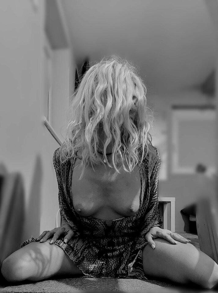 Oby było dziś....co najmniej wilgotno😘😙😍 - HotCouple76