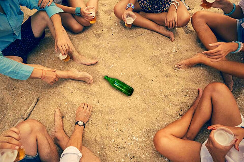 Gra w butelkę ( Internet) - Ajsza69