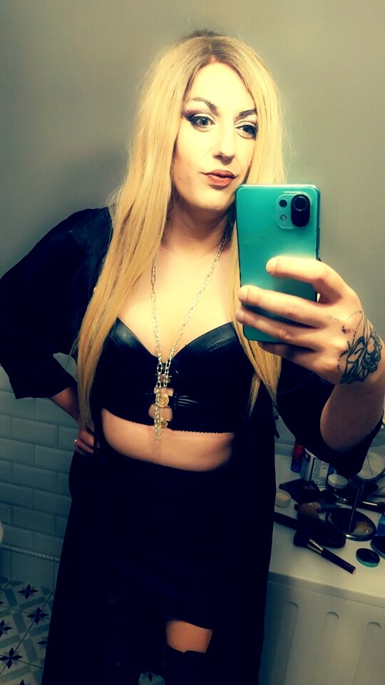 Snapchat-143518070.jpg - KarolinaShemale29
