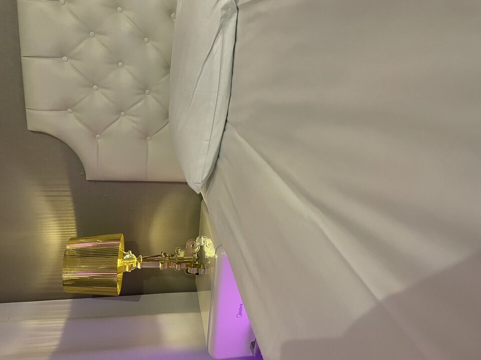 FAA703EE-420E-4A5E-A40B-A5FFD1274A53.jpeg - Dolar89