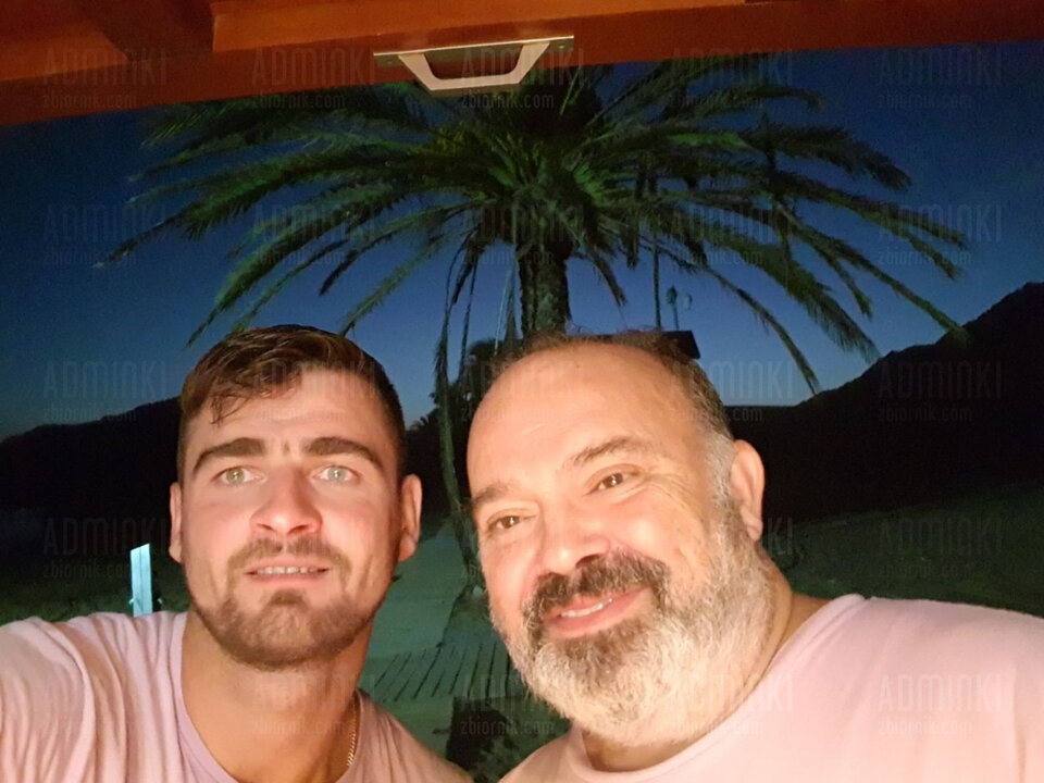 🌴🌴🌴🇪🇦🇪🇦 - Adminki