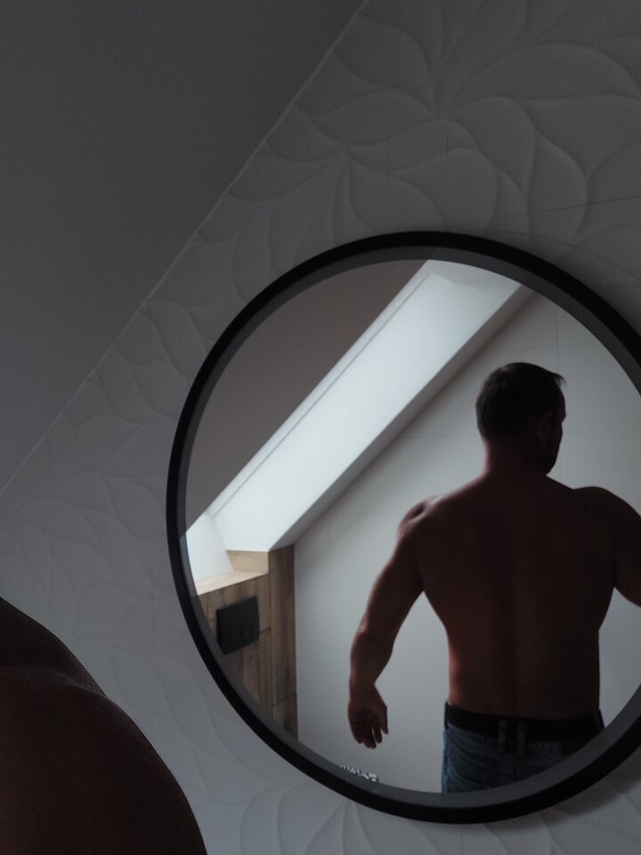 20220904_170225.jpg - Mike40Sc