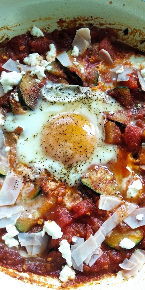 Do tej szakszuki 🍳🍅 mocna kawa by się przydała ☕😋 - SexFunMind