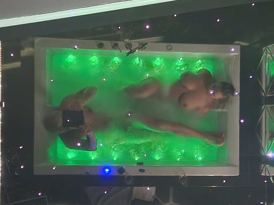 20230420_232951.jpg - MrandMrsX