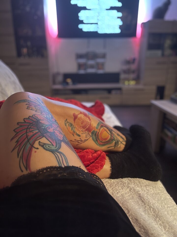 3F4BC1B6-819B-45D3-9339-77AC8729DAB6.jpeg - Complicated8486