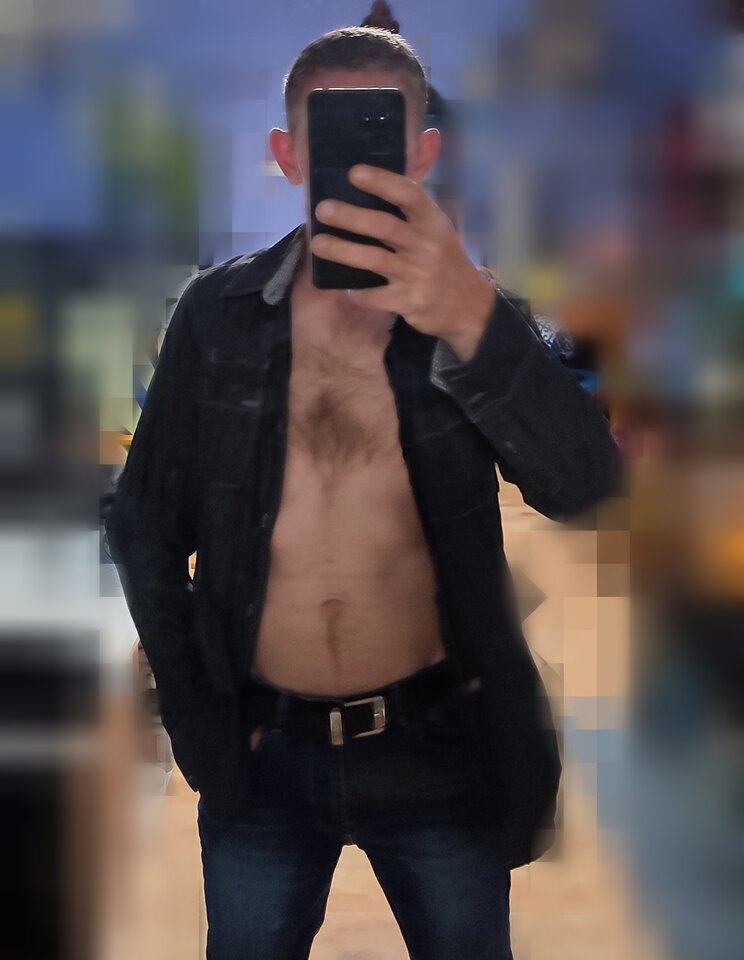 Point Blur_Apr242023_175302.jpg - Andrzej7119