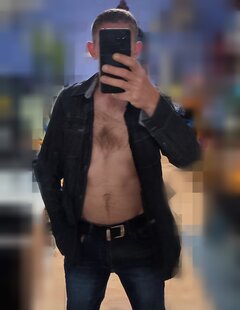 Point Blur_Apr242023_175302.jpg