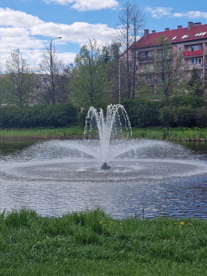 Kto tak tryska? - PanstwoME