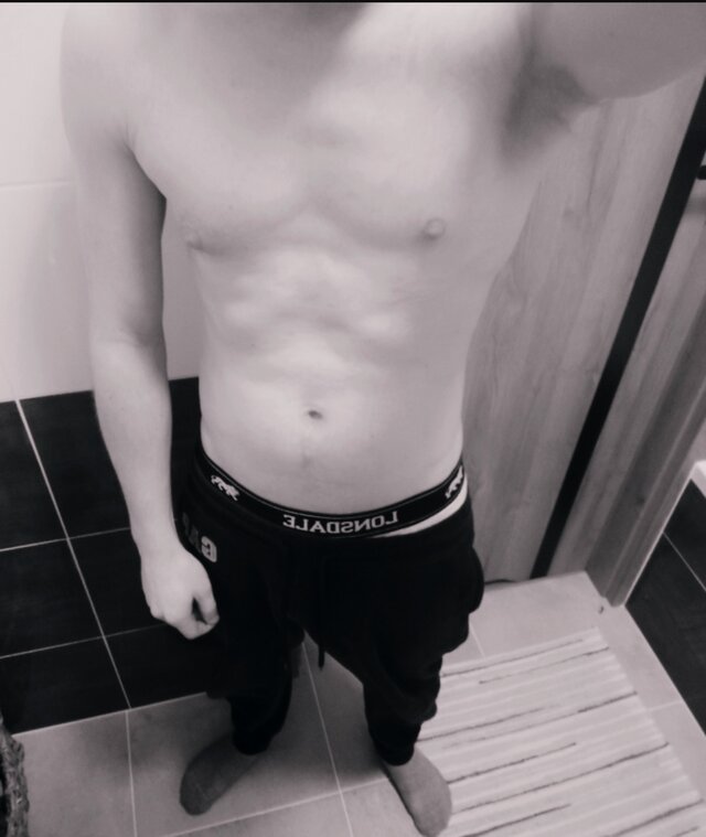 SkromnyJa37