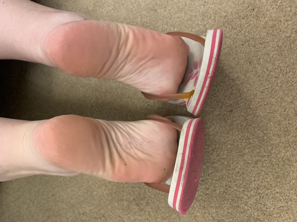E2F.jpeg - FeetLove69