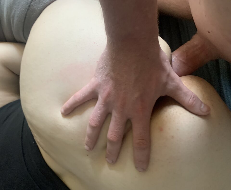 C0A3C5BF-77DE-4139-A158-1004C6757258.jpeg - sitlig